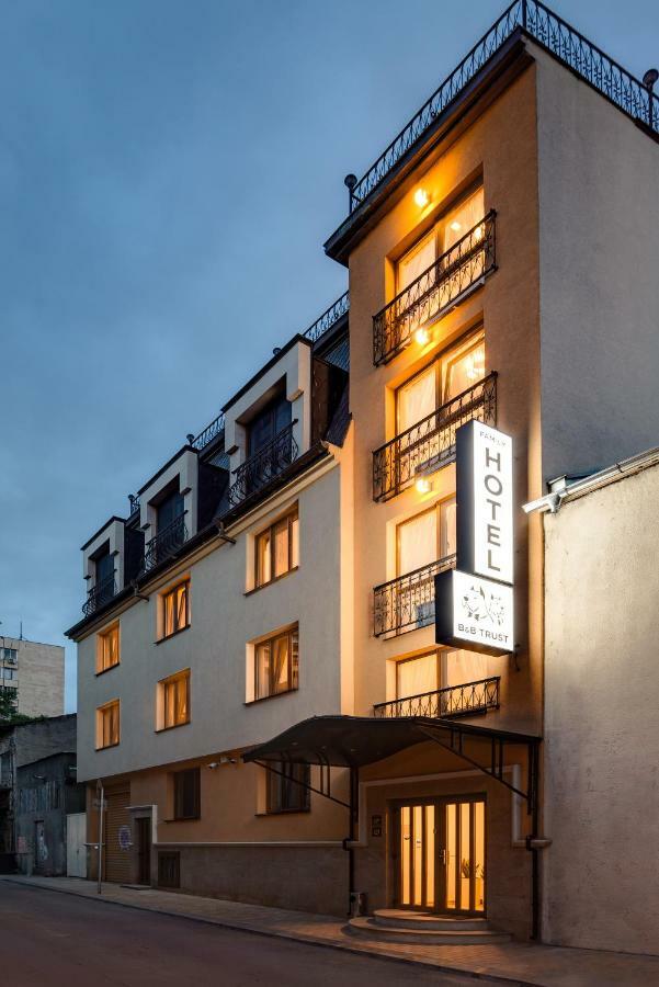 Family Hotel Anna Roese Buitenkant foto