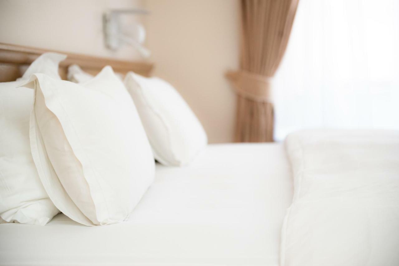 Family Hotel Anna Roese Buitenkant foto